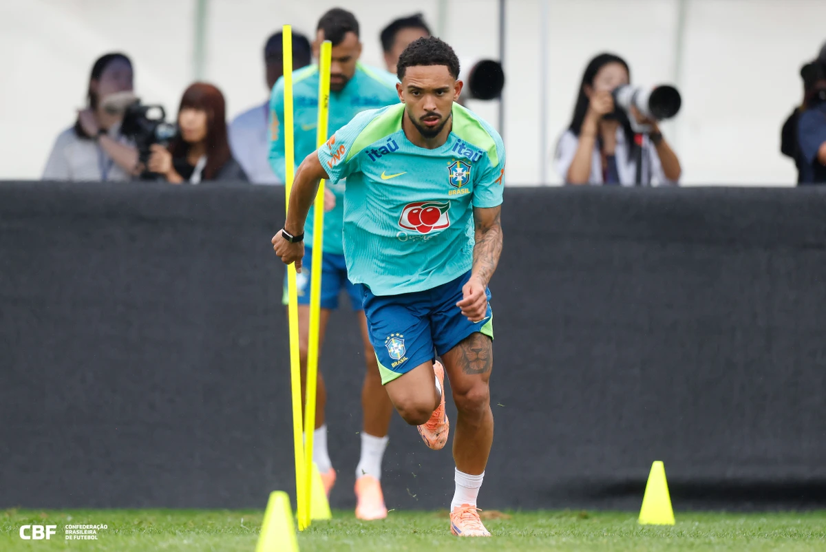 Seleção treinando em preparação para encarar a Coreia do Sul  por Rafael Ribeiro/CBF