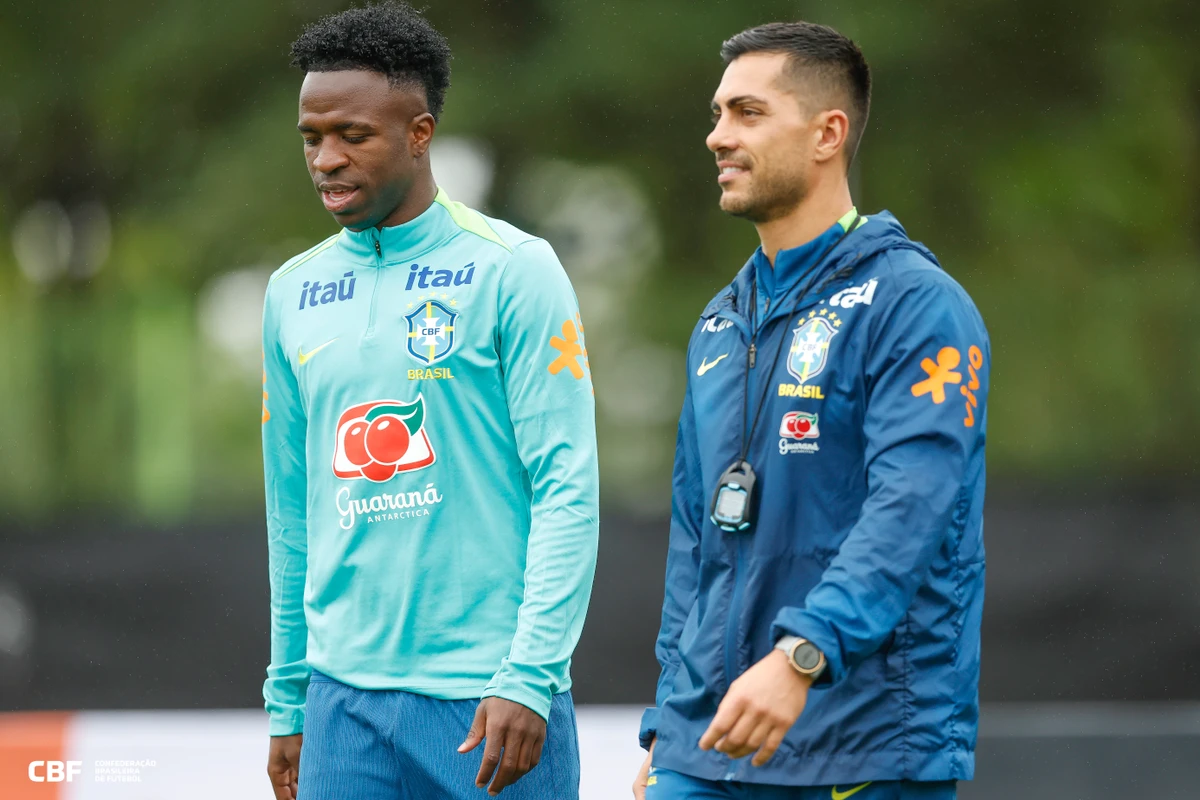 Seleção treinando em preparação para encarar a Coreia do Sul  por Rafael Ribeiro/CBF