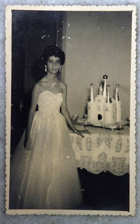 Os 15 anos da atriz Maria Gladys por Acervo Pessoal