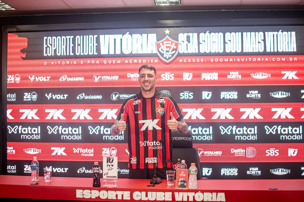 Renzo López  por Victor Ferreira/EC Vitória