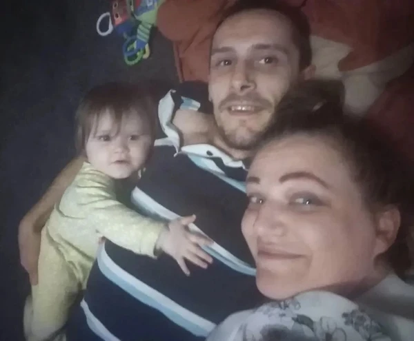 Steve Burrows e família por Kennedy News and Media/Reprodução