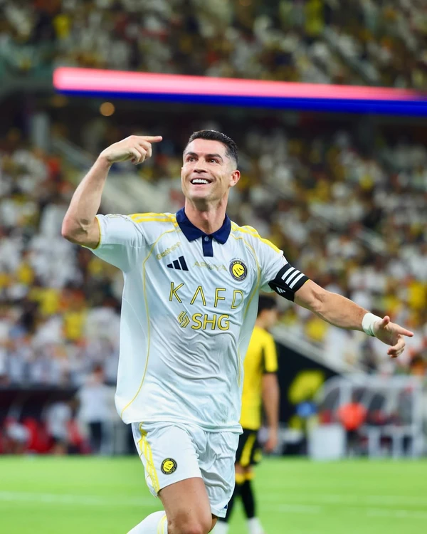 Cristiano Ronaldo por Reprodução/Instagram