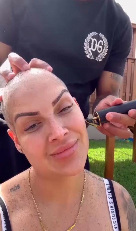 Pamela Teixeira fes registros de luta contra câncer  por Reprodução | Redes Sociais