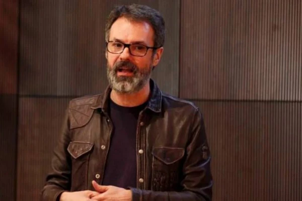 Ricardo Waddington por Reprodução 