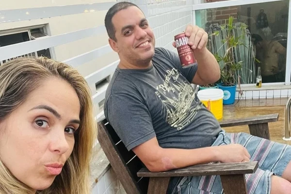 Samir Carvalho e Amanda Fernandes Carvalho