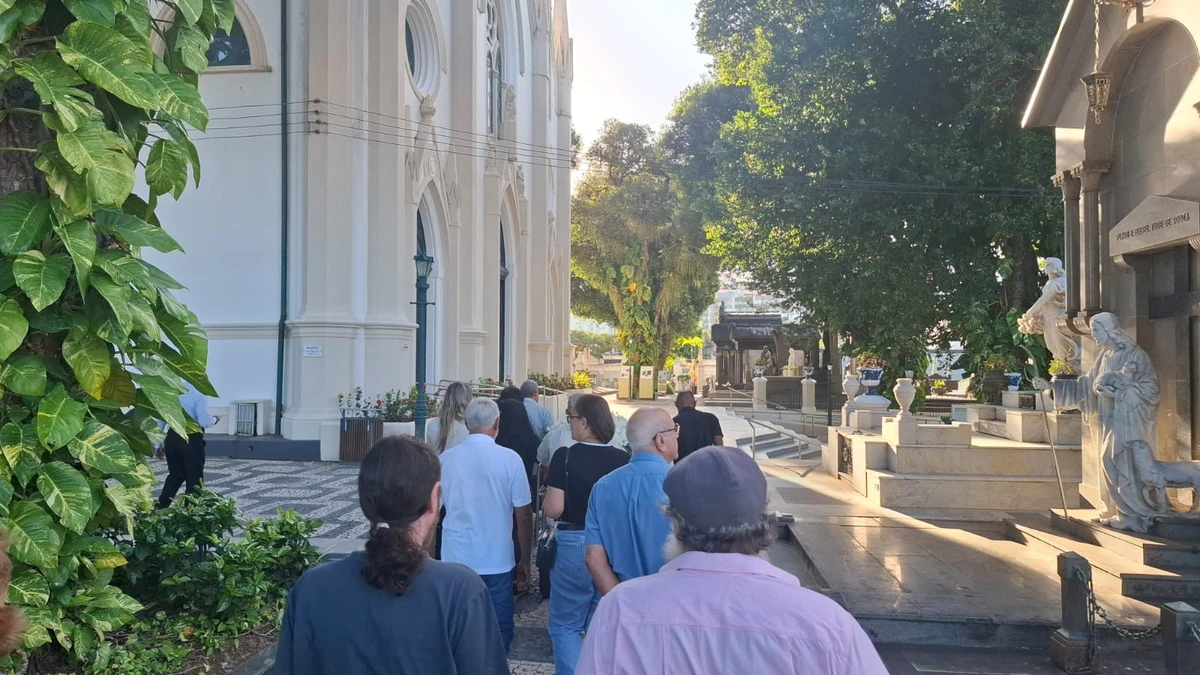 Velório e sepultamento de César Romero