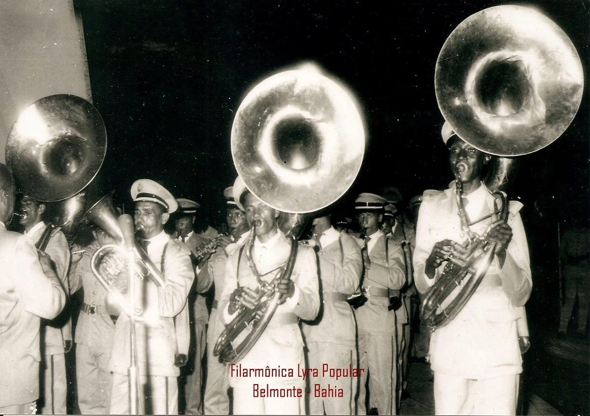  Há 121 anos,  a filarmônica Lyra Popular de Belmonte foi criada por 17 músicos 