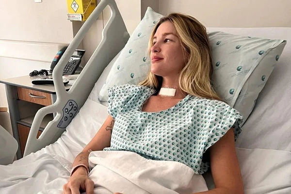 Aline Gotschalg desabafa sobre câncer e perda da voz: 'Foi desesperador' por Reprodução/Redes Sociais 