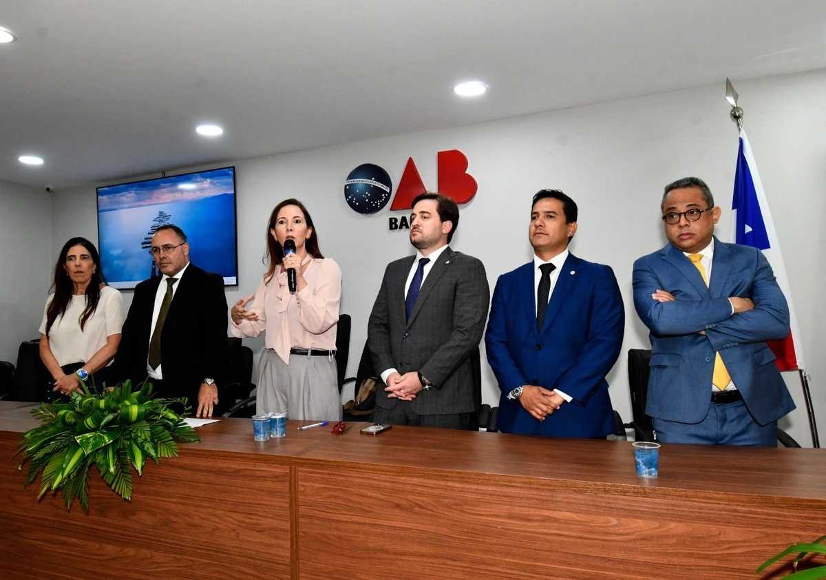 Lista foi definida em votação on-line