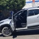 Imagem - Bebê e dois adultos ficam feridos após carro ser alvejado em pátio de feira na Bahia