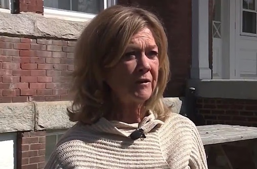 Joan Canning, superintendente da escola por NBC 5/Reprodução