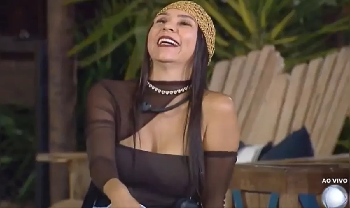 Yoná Souza por Reprodução