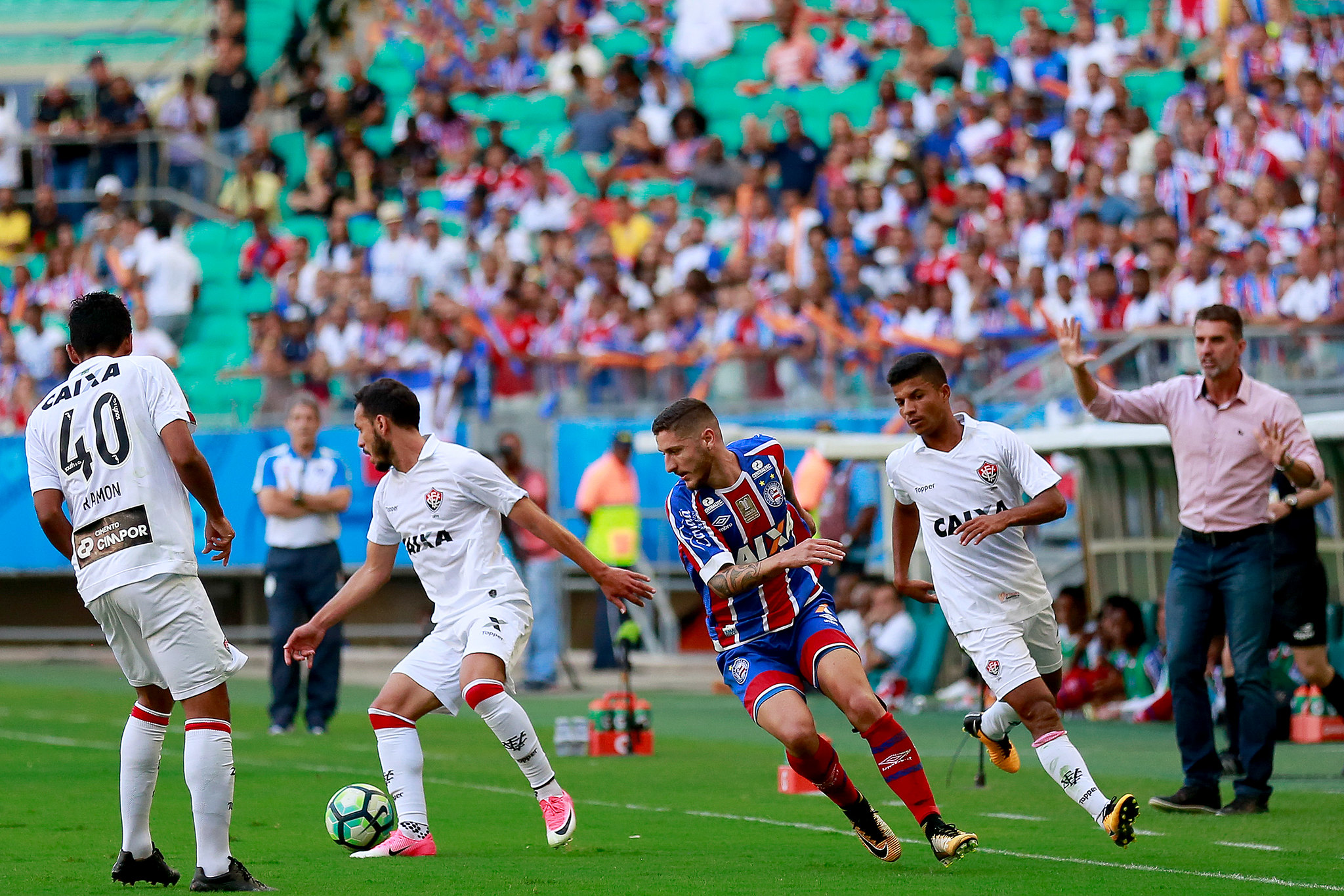 Bahia 2x1 Vitória - 30ª rodada Brasileirão 2017  por Felipe Oliveira/EC Bahia 