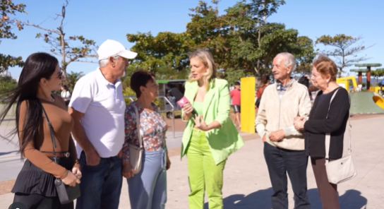 Marcelly Abreu é apresentadora da TV Tribuna, afiliada da Globo em Santos (SP) por Reprodução