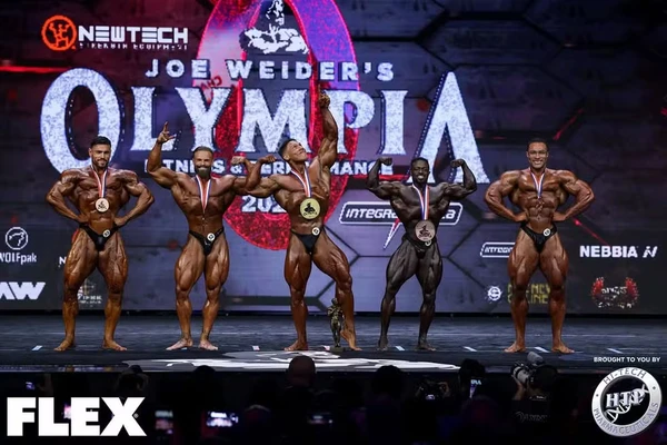 Ramon Dino no Mr. Olympia por Divulgação