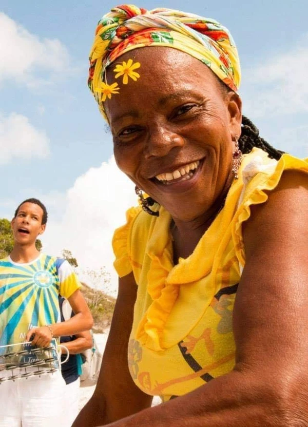 Dona Salvadora por Fabíola Campos