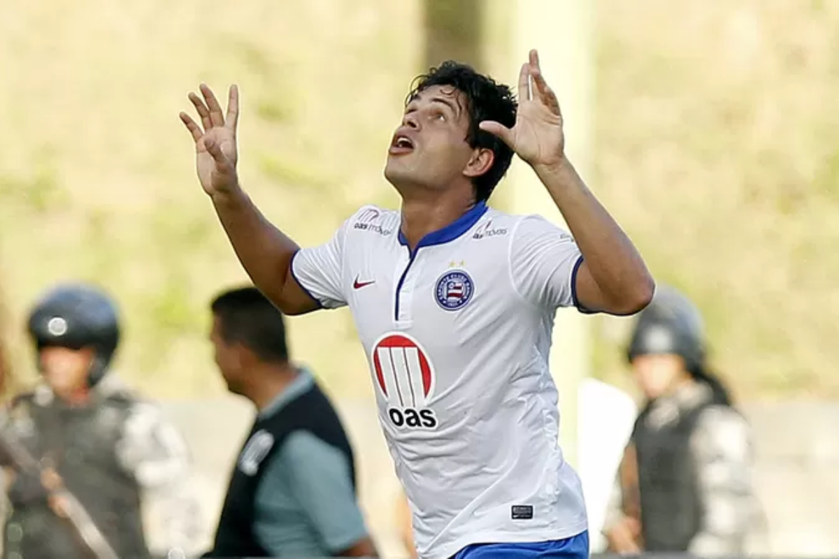 Fahel marcou 4 gols  por Felipe Oliveira