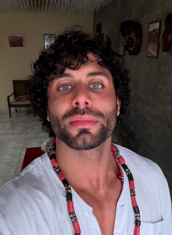 Jesus Luz por Reprodução | Instagram