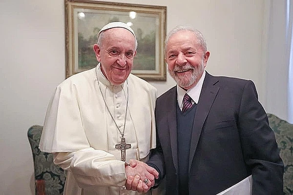Lula também encontrou o papa Francisco em várias ocasiões por Divulgação