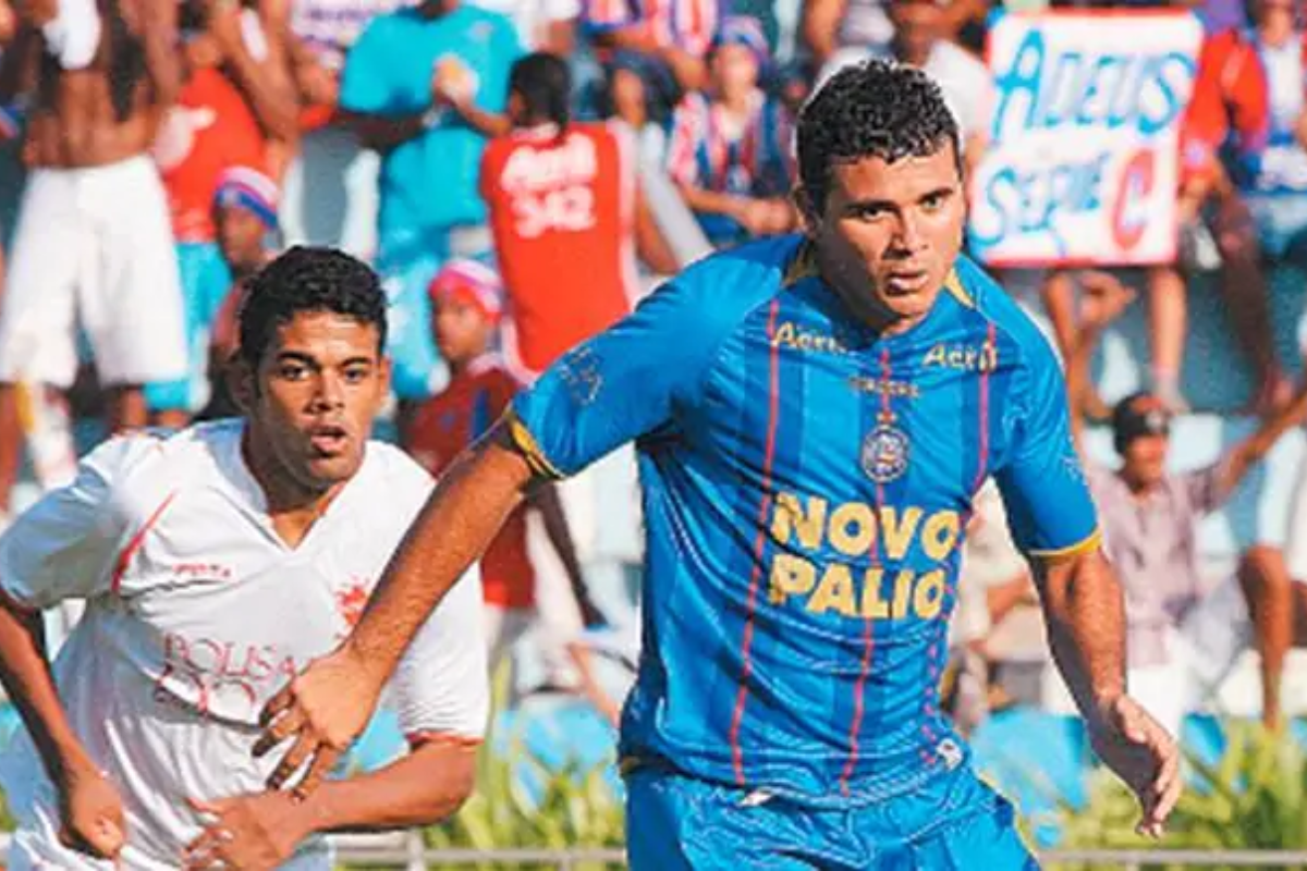 Nonato marcou 10 gols  por Divulgação 