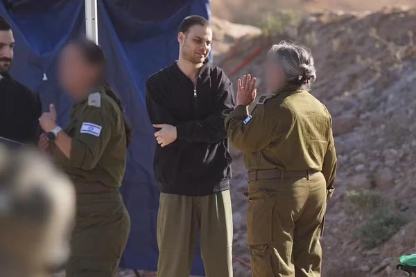 Reféns foram libertados pelo Hamas por Divulgação/IDF