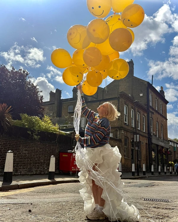 Anne-Marie  por Reprodução/Instagram