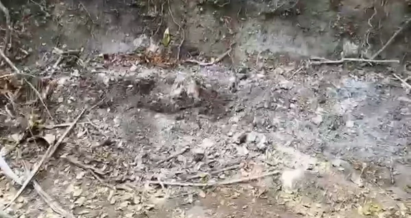 Corpos foram encontrados em local de difícil acesso por Polícia Civil