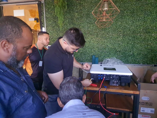 O treinamento envolve a teoria e prática das principais inovações tecnológicas em armazenamento disponíveis no Brasil