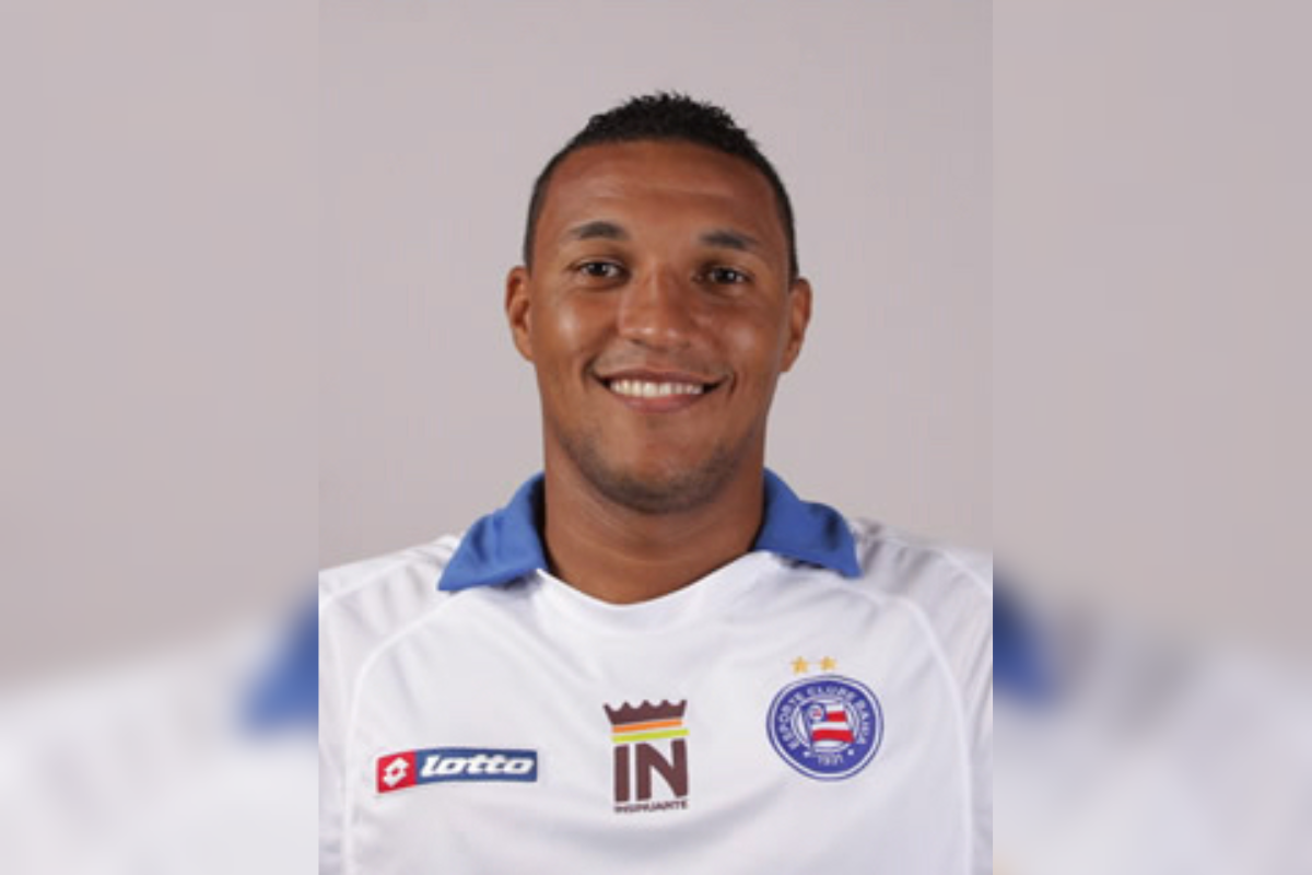 Rogério marcou 3 gols em Ba-Vis neste século  por Divulgação