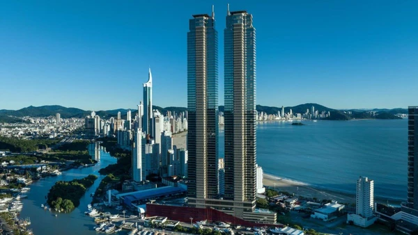 Balneário Camboriú por Reprodução