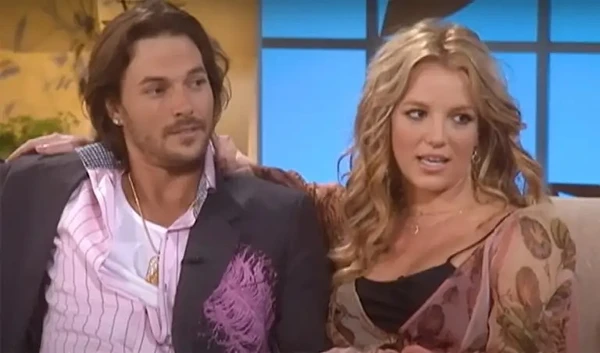 Britney Spears e o ex-marido  por Reprodução/YouTube/TheEllenShow