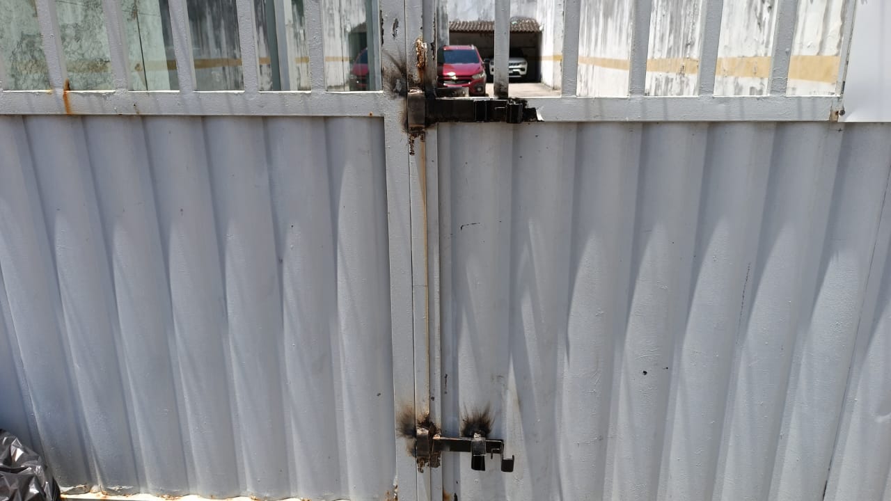 Moradores e comerciantes denunciam furtos e arrombamentos no Rio Vermelho por Bruno Wendel/CORREIO