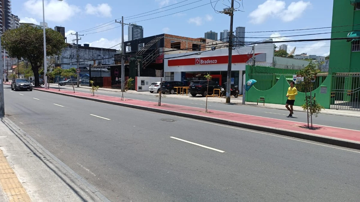Moradores e comerciantes denunciam furtos e arrombamentos no Rio Vermelho por Bruno Wendel/CORREIO