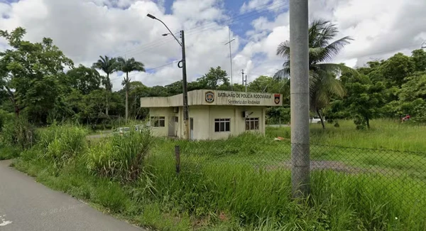 Mulher diz que foi levada a posto policial e obrigada a fazer sexo oral em PM após ser parada em blitz