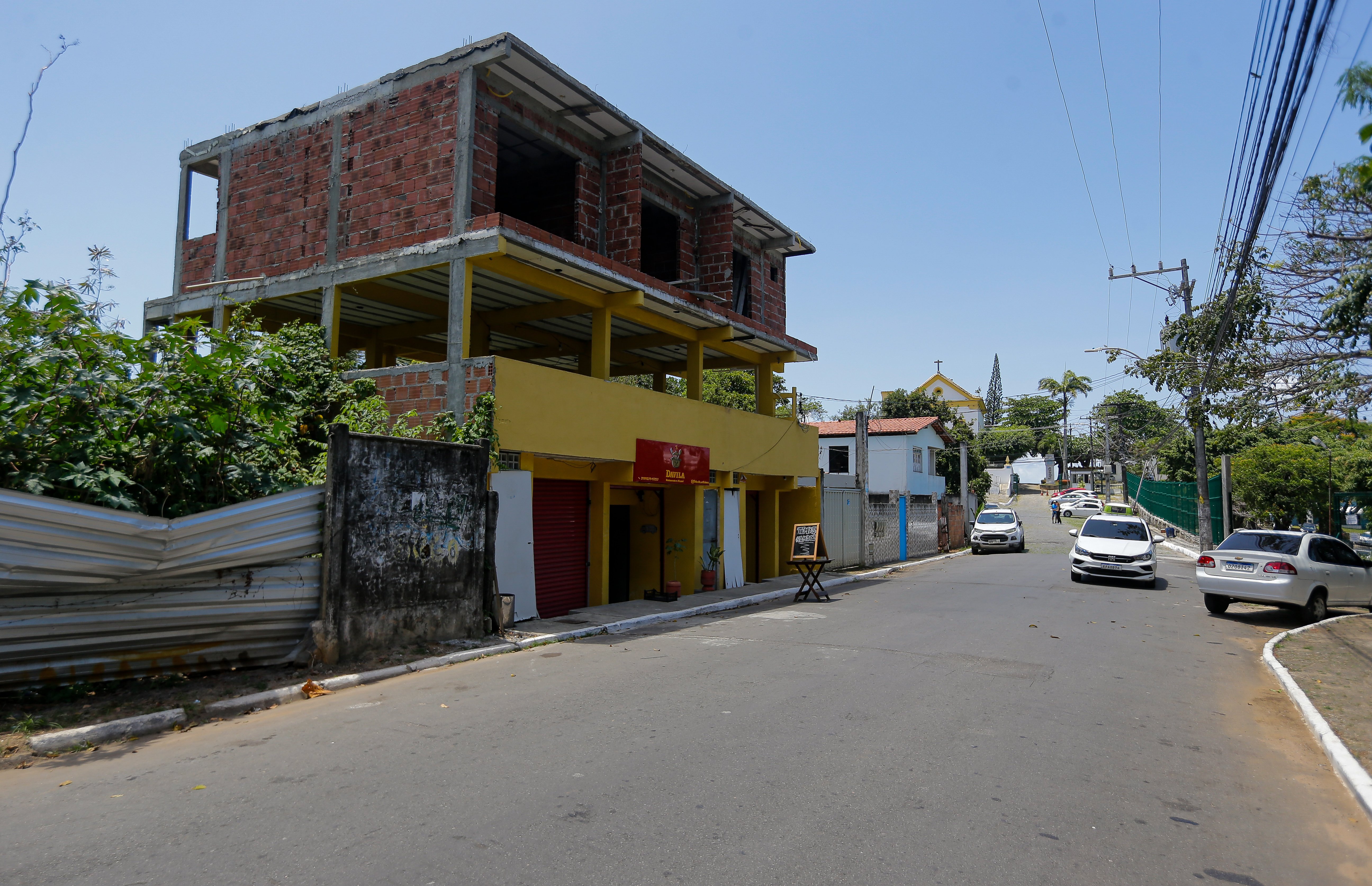 Pelo menos 14 famílias seriam alvo de desapropriação do terreno por ARISSON