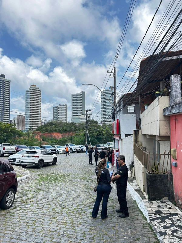 Policiais federais executaram mandado de rein por Reprodução