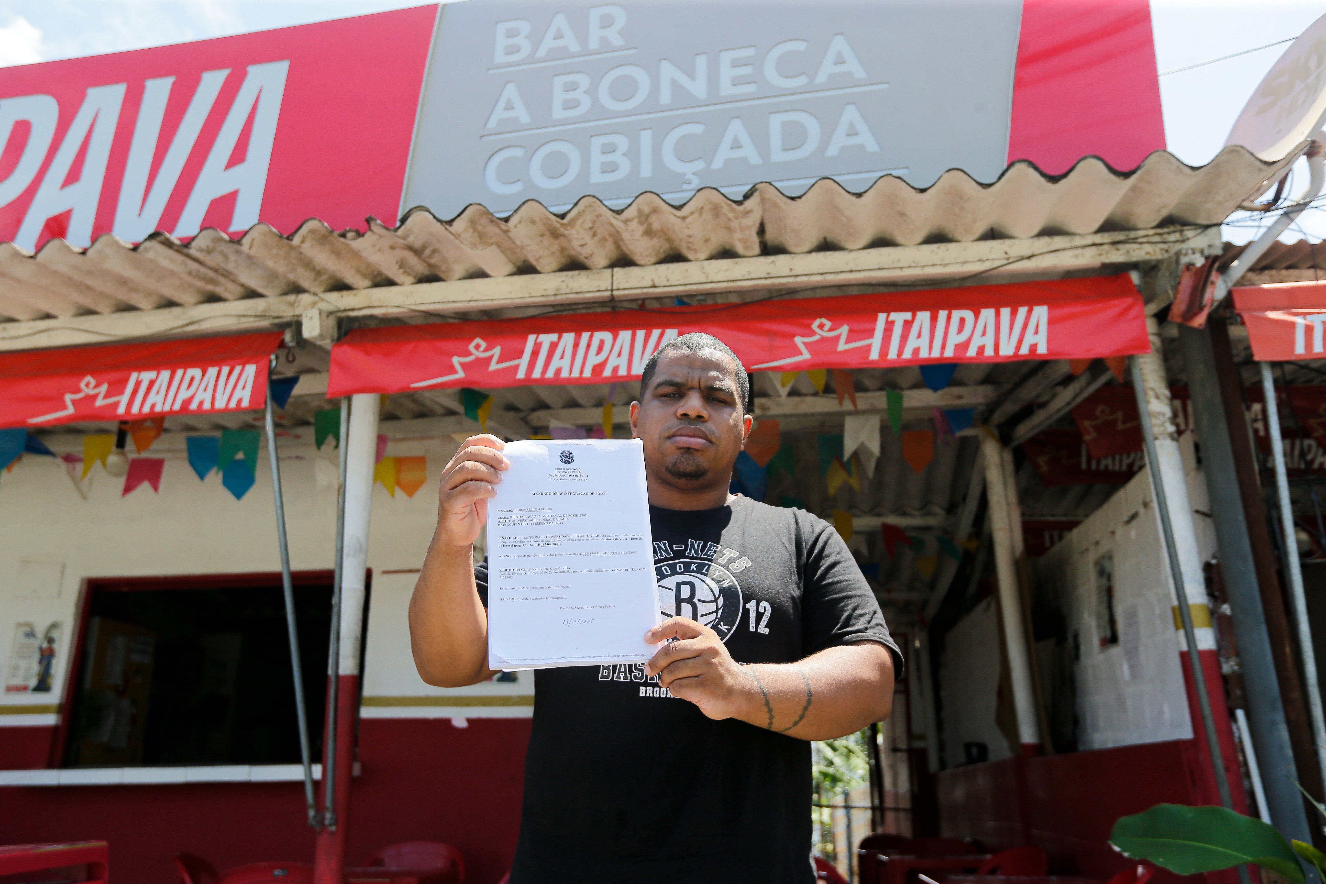 Thiago mora em São Lázaro desde que nasceu e recebeu a notificação por ARISSON