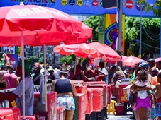 Imagem - Cadastro de ambulantes para festas populares de Salvador acaba hoje; veja como se inscrever