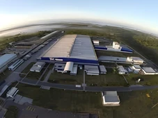 Imagem - Multinacional com fábrica na Bahia vai demitir 16 mil funcionários