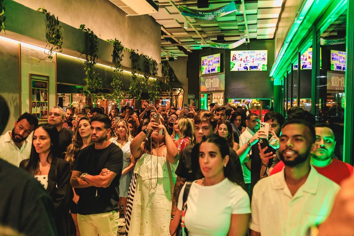 Camarote Glamour aquece o Carnaval 2026 com coquetel exclusivo por Lucas Leawry