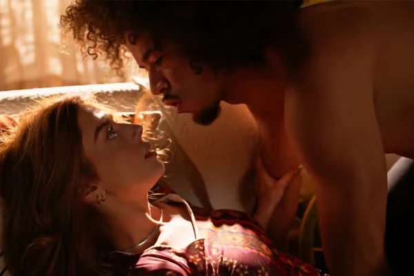 Kami e Ryan em "Dona de Mim" por Reprodução