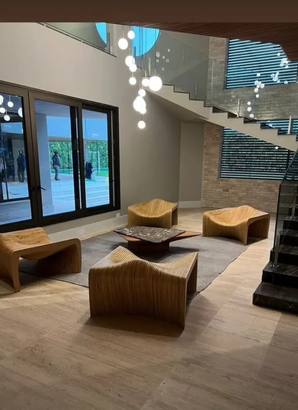 Mansão de Vini Jr. por Reprodução