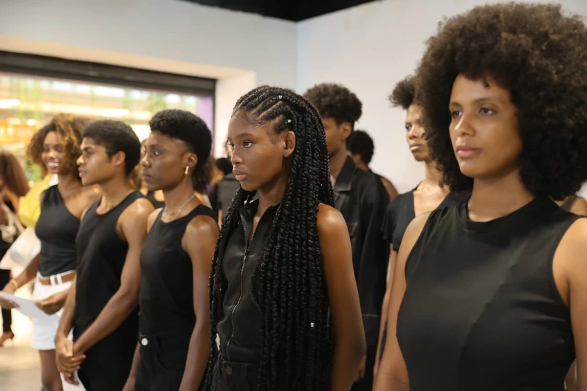 Seletiva de modelos profissionais do Afro Fashion Day 2025 por Florian Boccia