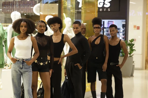 Seletiva de modelos profissionais do Afro Fashion Day 2025 por Florian Boccia
