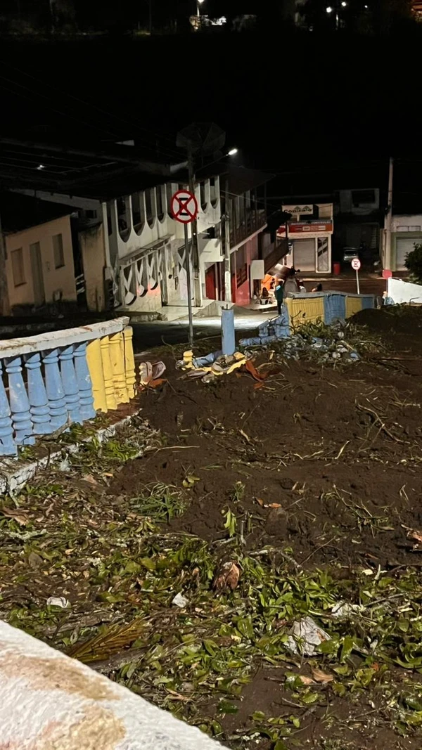 Venda de terreno pela Igreja revolta moradores em cidade na Bahia por Reprodução