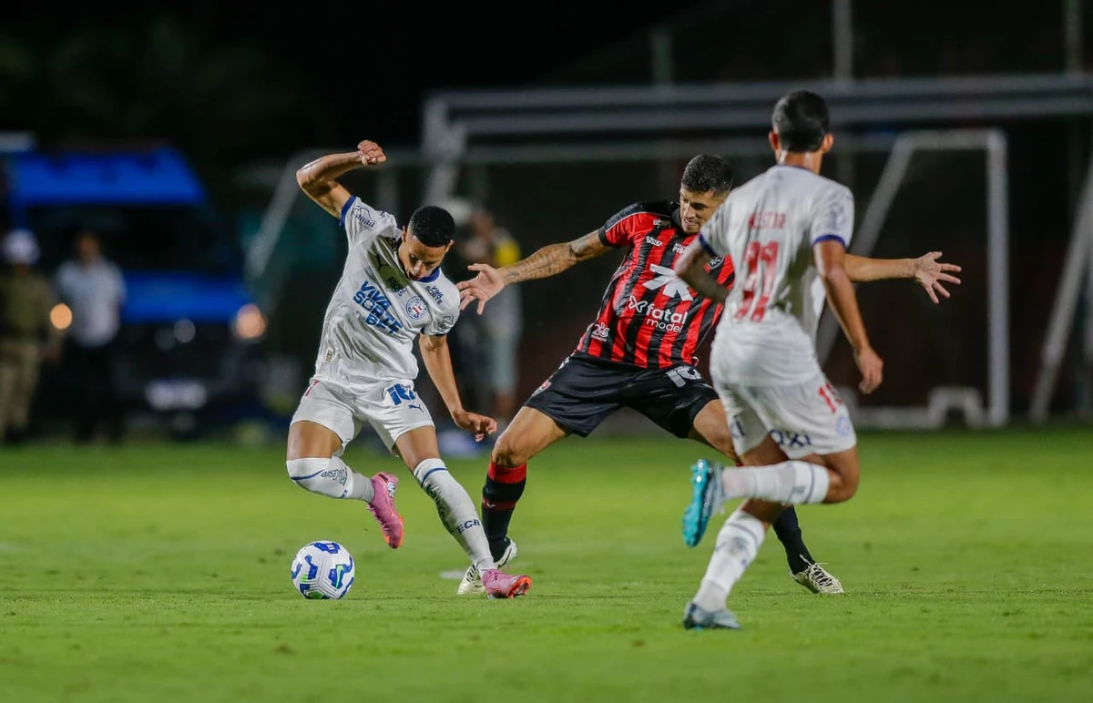 Vitória x Bahia - 28ª rodada do Brasileirão  por Arisson Marinho/CORREIO