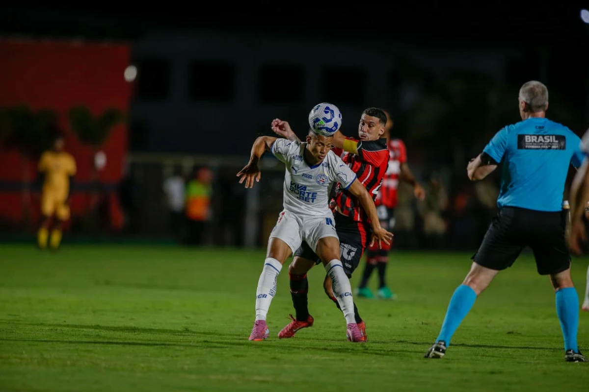 Vitória x Bahia - 28ª rodada do Brasileirão  por Arisson Marinho/CORREIO