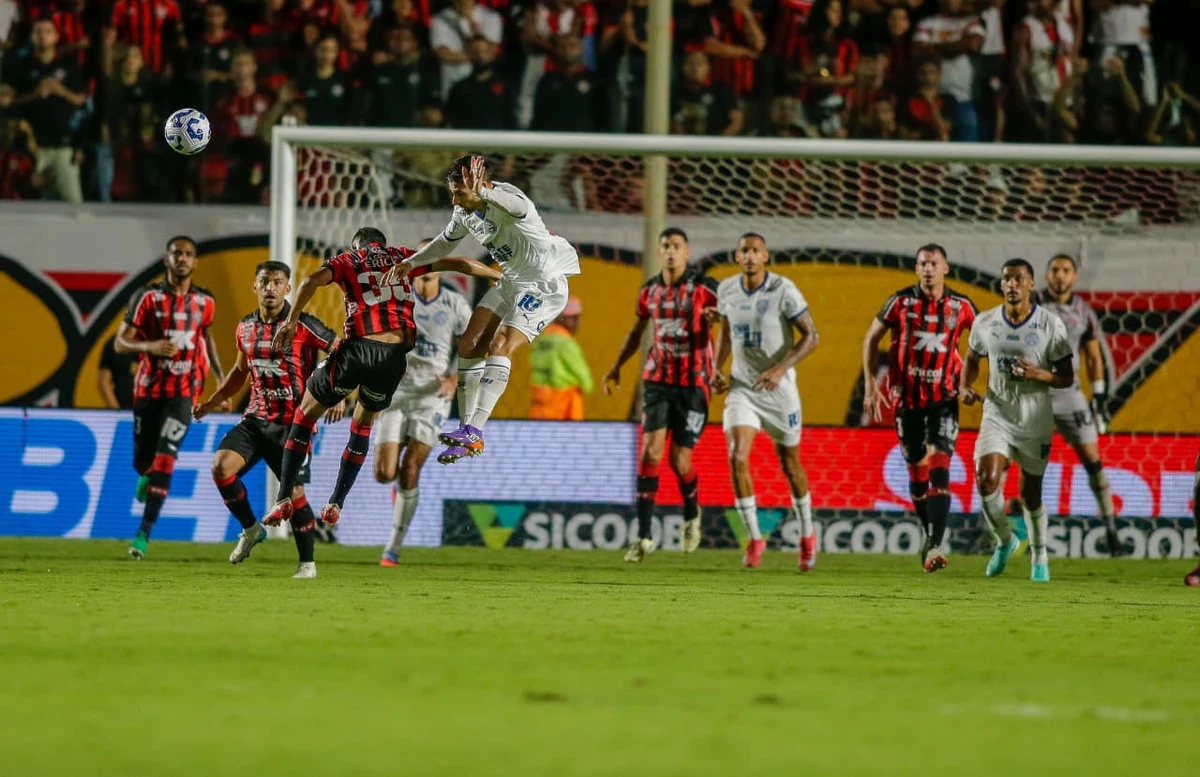 Vitória x Bahia - 28ª rodada do Brasileirão  por Arisson Marinho/CORREIO