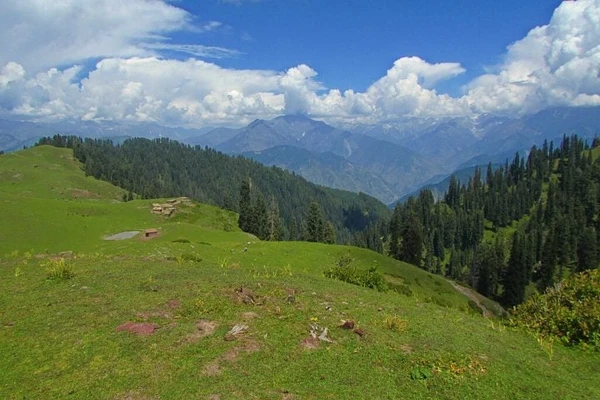  O nome Kohistan significa terra de montanhas em persa, o que descreve perfeitamente sua geografia por Reprodução/Wikimedia Commons/Atharpaul