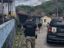 Imagem - Acampamentos usados por traficantes são destruídos em São Félix e Cachoeira